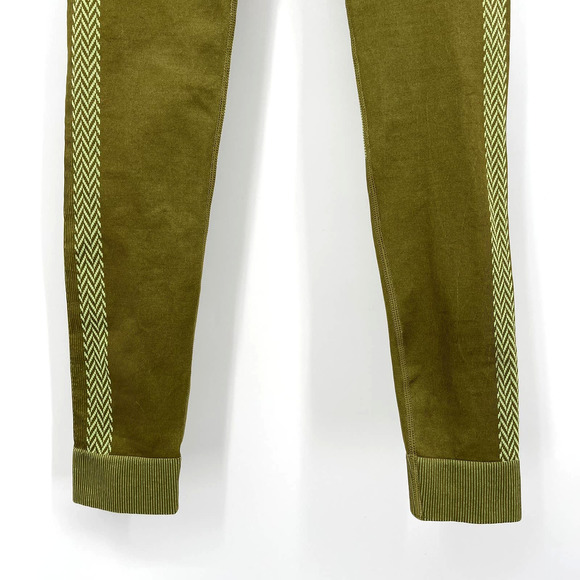 Fabletics High-Waisted Seamless Check Legging Size Small Thyme/Cool Mint Green - Picture 13 of 14